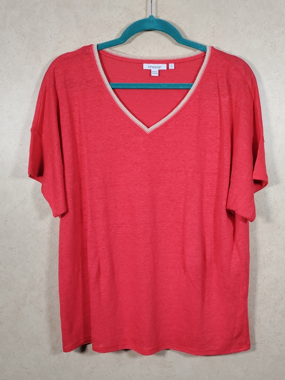 H178 Chico's Coral Linen V-Neck Tee Gold Trim 2 L NEW